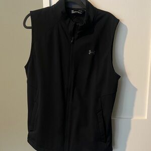 Under Armour Midnight Black Sleeveless Jacket